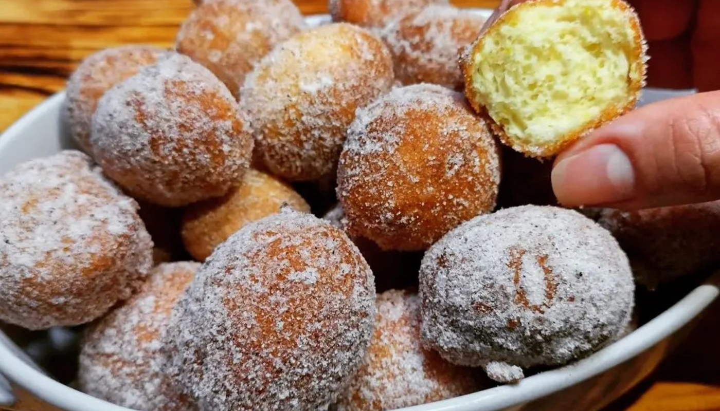 Bolinho de chuva tão macio quanto o da vovó: receita + dicas para deixar perfeito