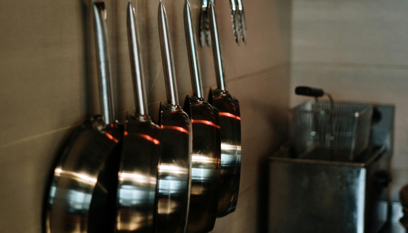 Arear panela é erro comum na cozinha: entenda motivo