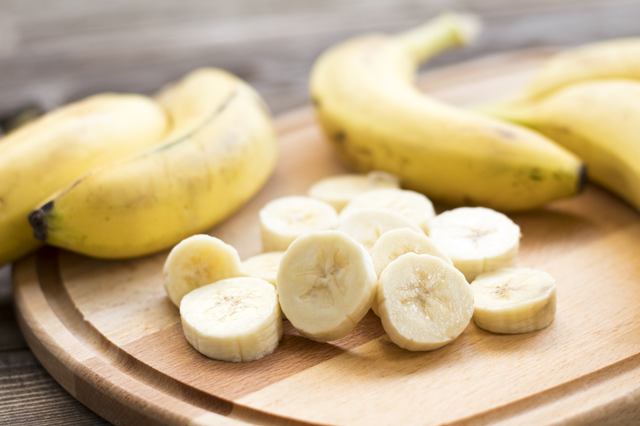 Com este truque, a banana dura mais tempo “no ponto” e demora mais para estragar