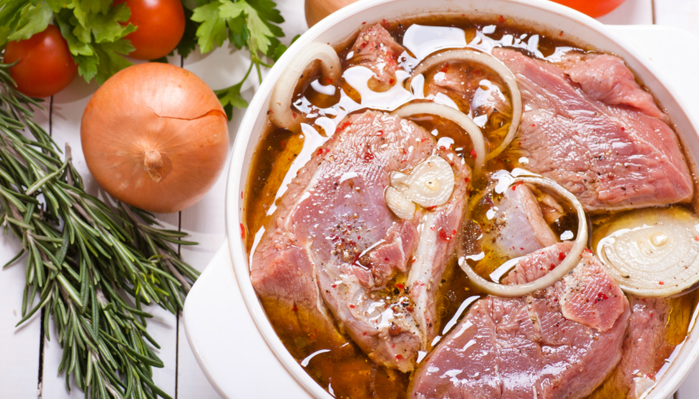 Amaciante de carne natural: aprenda macete para ter bifes macios só com abacaxi