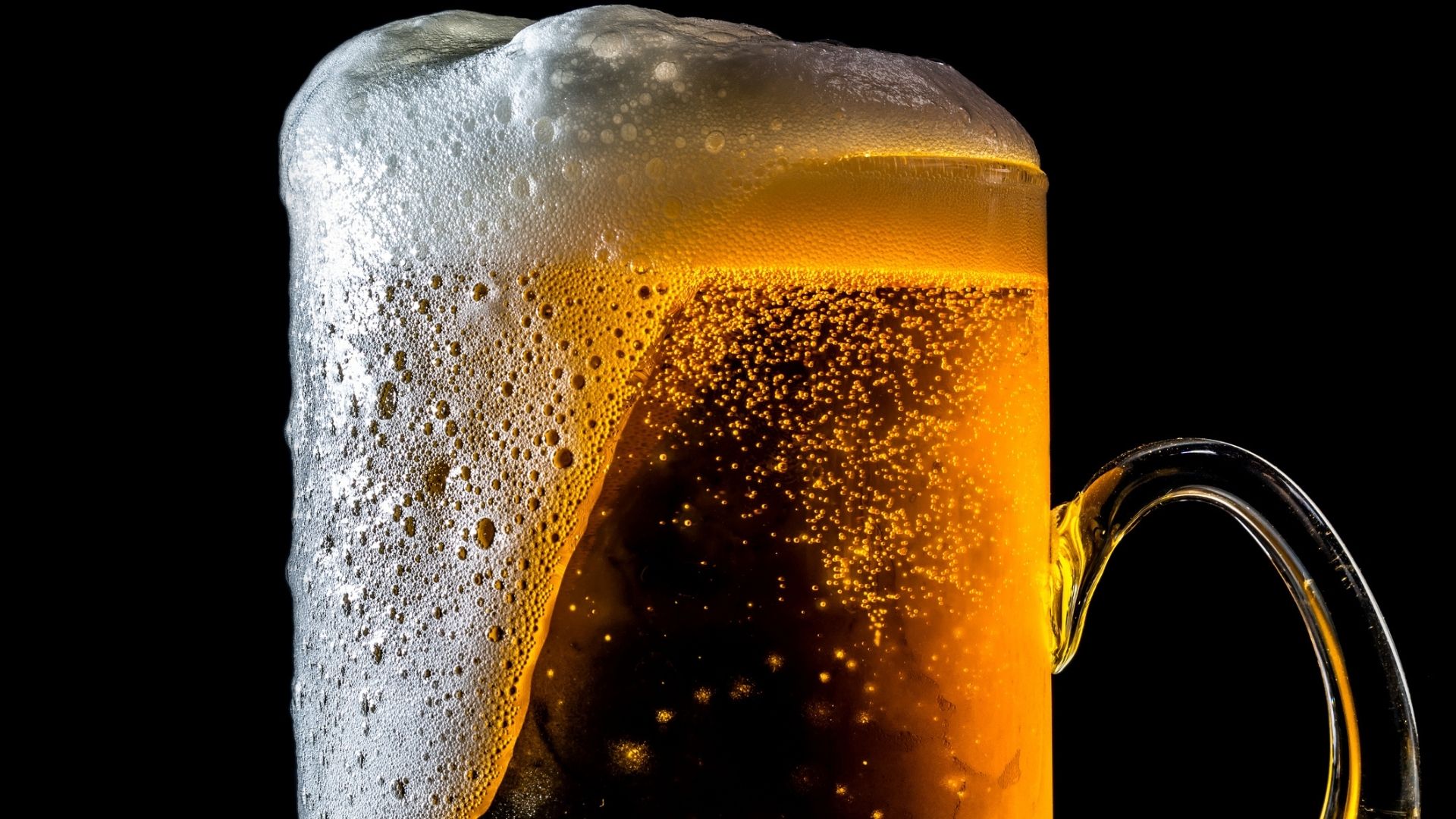 Qual a tecnologia por trás dos copos que deixam a cerveja gelada por horas?