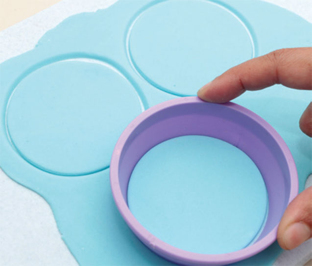 Cupcake decorado com estilo navy