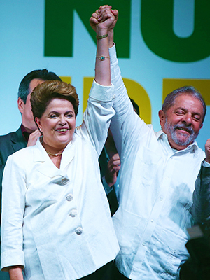 Dilma recupera prestígio em 2015, e Aécio nunca será presidente, preveem médiuns