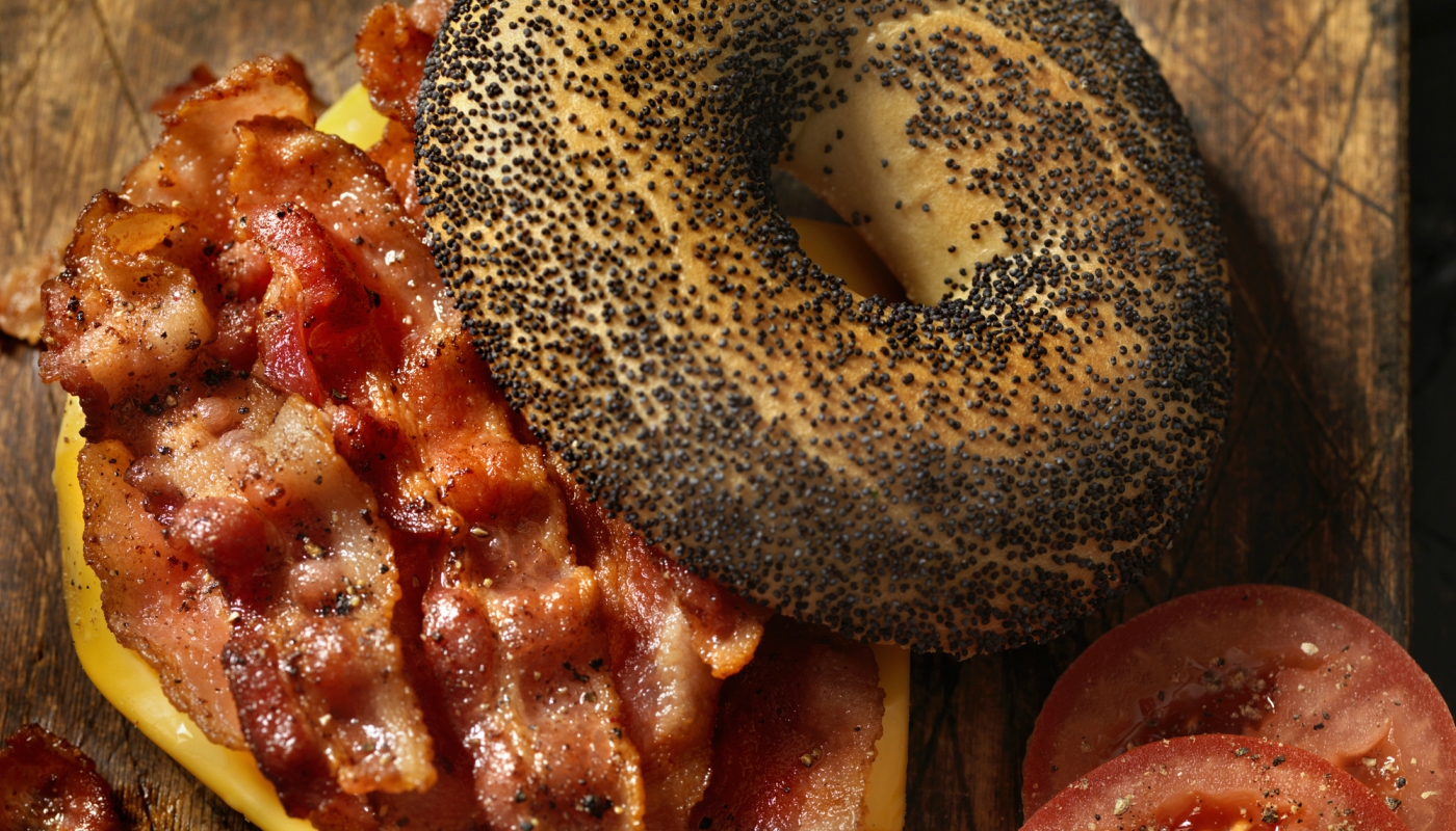 É impossível ver 4 receitas diferentonas com bacon e não querer experimentar TODAS