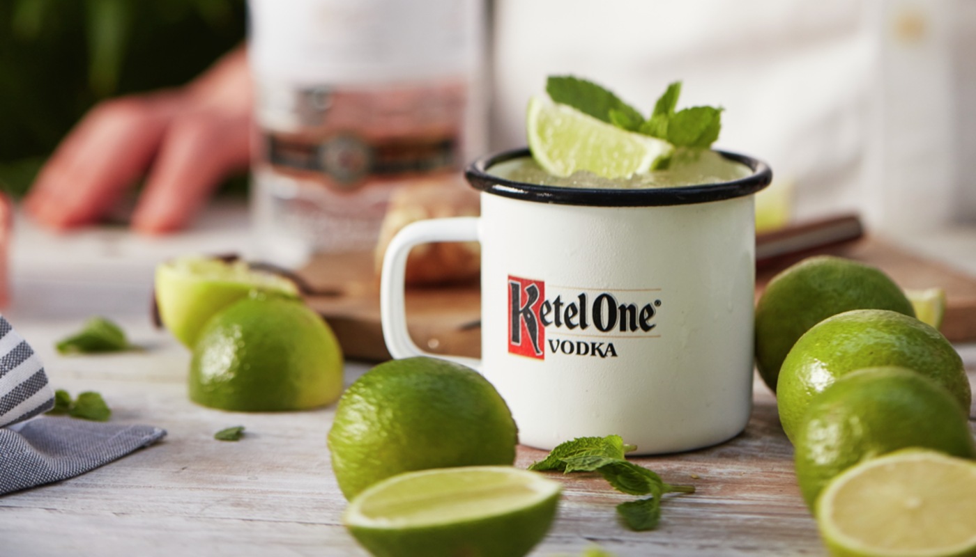 Moscow Mule com espuma de gengibre: confira a receita
