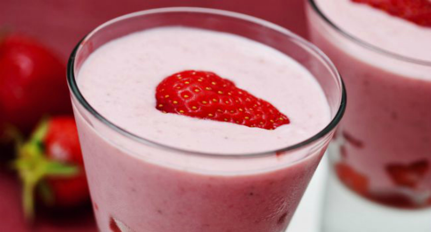 Receita mais fácil do mundo com gelatina e iogurte para alegrar as crianças