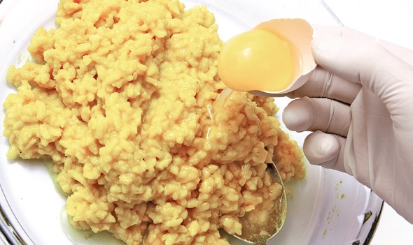 Receita fácil de bolinho de risoto ou arancini