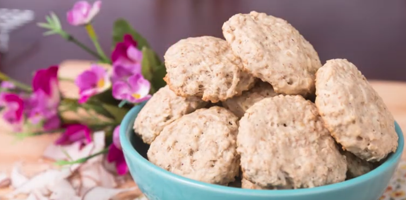 Biscoitinhos de aveia e coco para fazer em casa: gostosos e saudáveis