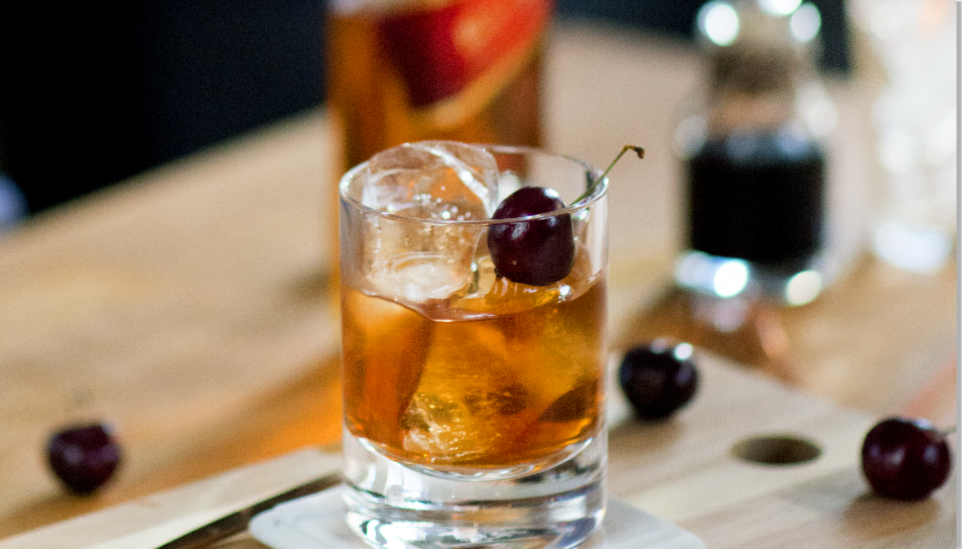 Como beber whisky Johnnie Walker Red Label com gelo: confira diferentes formas