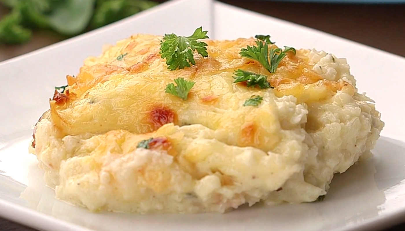 “Risoto” de couve-flor com quatro queijos: cremoso e rápido de preparar!