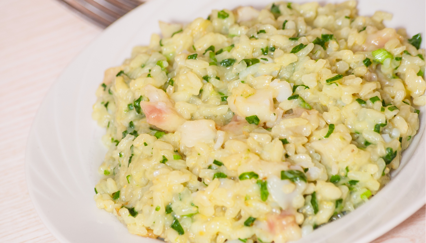 Truque com leite para deixar o bacalhau com batatas ou arroz ainda mais apetitoso