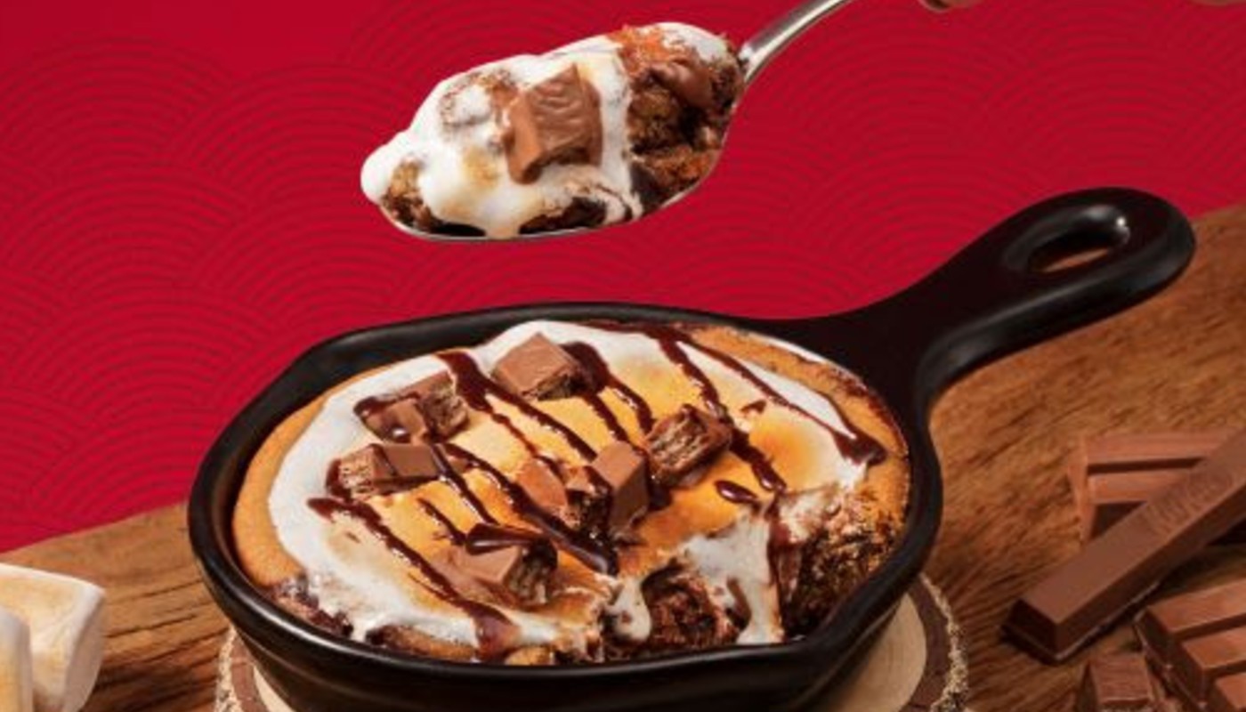 Outback lança doce de KitKat mergulhado no marshmallow por tempo limitado