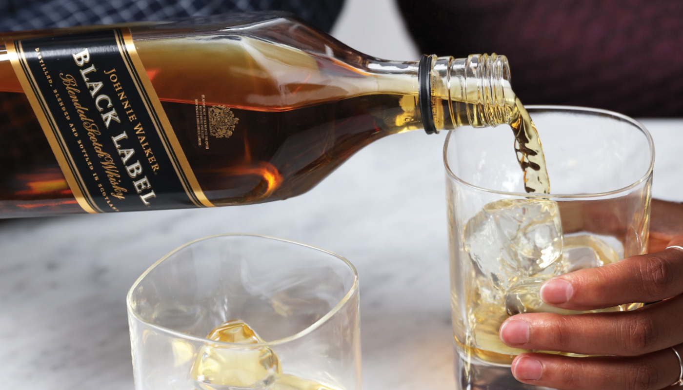 Johnnie Walker Black Label: formas clássicas de servir ou tomar o whisky
